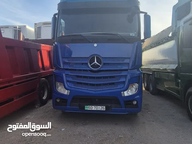 راس تريلا مرسيدس nb4 قياس 2551 موديل 2013