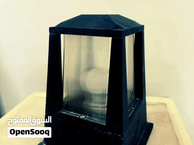 اضويه جديده تم تغيرهم بعد شراء البيت لم يتم استخدامهم