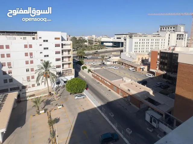 عماره في شارع النصر شارع محل بابل مقابل شركة الوحه للنفط