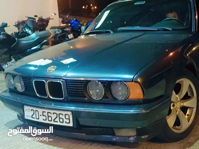 BMW 1994 ثلاث جيد واحد مضروي الراس