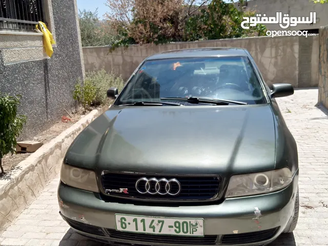 Audi A4 2000 in Nablus
