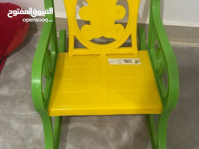 بيع متفرقات العاب ، دبدوب حجم كبير متوفر لون احمر ولون ابيض وكرسي هزاز وكرسي طعام للاطفال