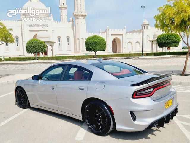 Dodge Charger R/T Plus in Muscat