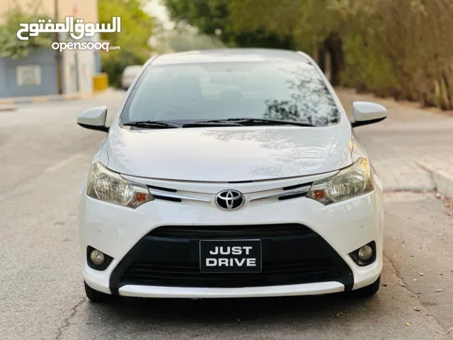 Toyota Yaris 1.5 engine 2017 model single owner used 1 year passing insurance new tyres