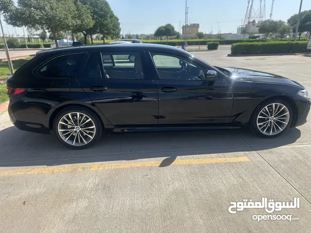 2022 BMW 520i