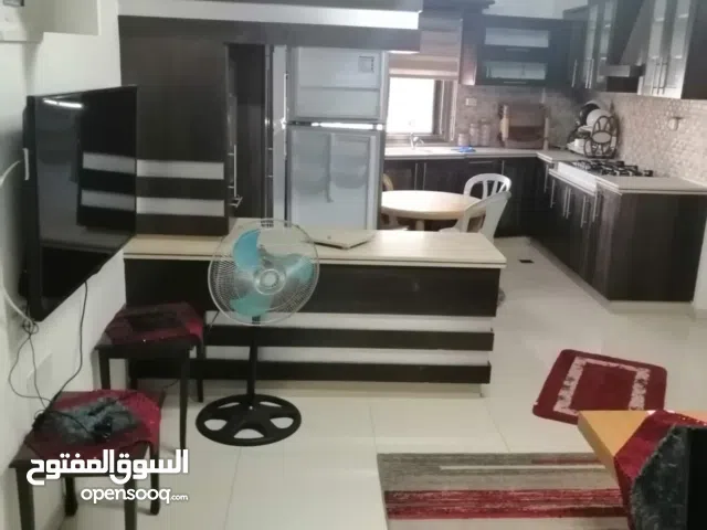 شقه للايجار مفروشه في الارسال خلف مفروشات الرونق الايجار دون وسيط مباشرة 2000ش