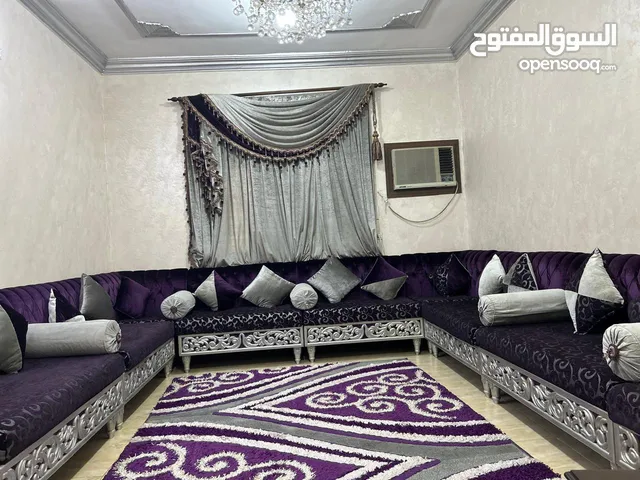 كنب نظيف للبيع