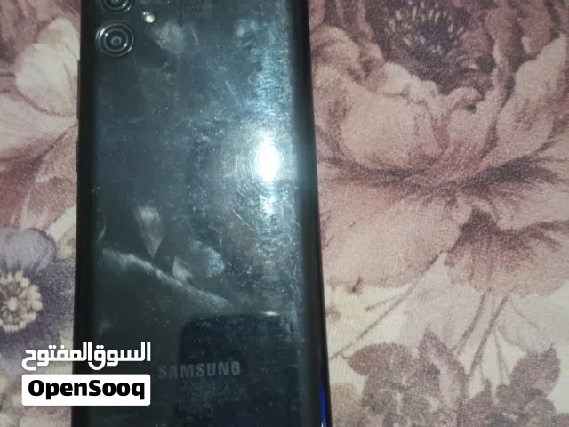 سامسونج Galaxy A04e أسود - للبيع (يحتاج تغيير شاشة فقط) للبيع هاتف Samsung Galaxy A04e