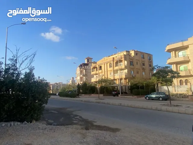 شقة في الشيخ زايد الحي السابع المجاورة الثالثة امام سما زايد