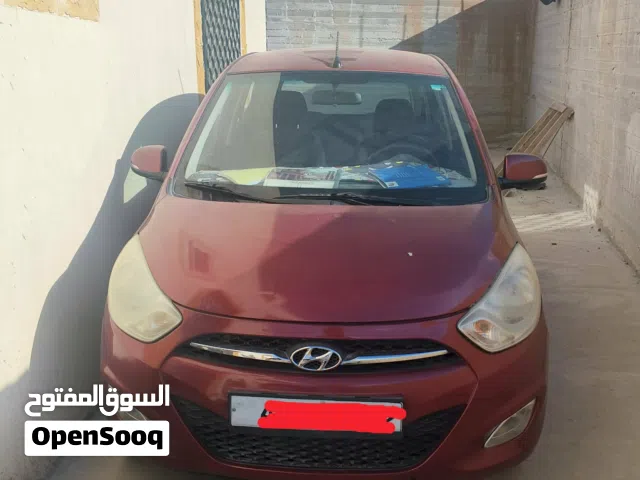 2016 هيونداي i10 Standard