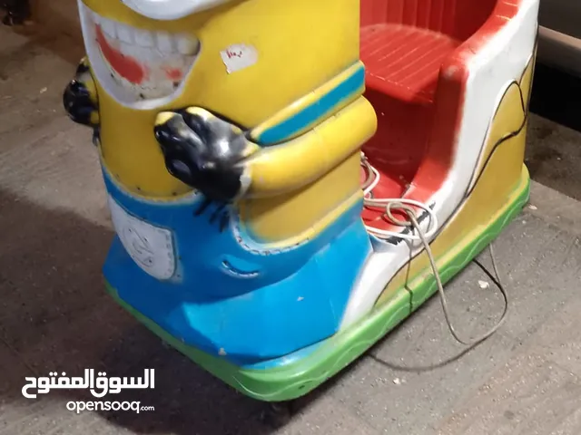 لعبة هزاز تعمل بالعملة للبيع