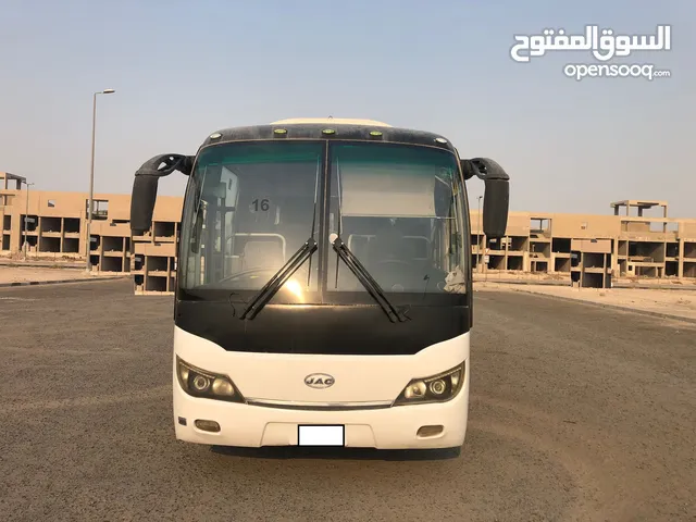باص 34 bus for   موديلات 2016 نظيفة