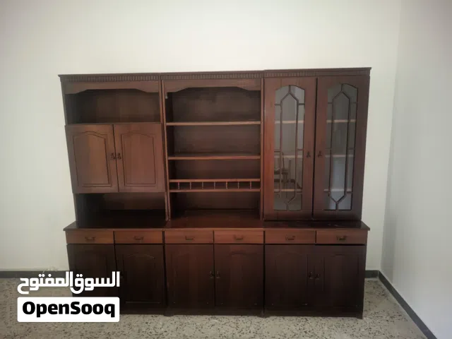 مكتبة من لوح الزان