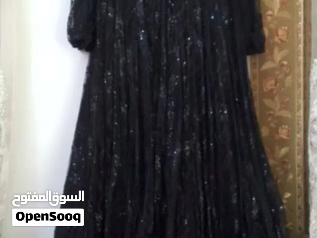 فساتين ستاتي للبيع بحاله الجديد