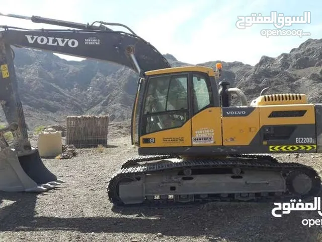 2014 Tracked Excavator Construction Equipments in Dammam