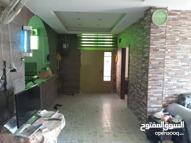 125 m2 4 Bedrooms Townhouse for Sale in Amman Jabal Al Hussain