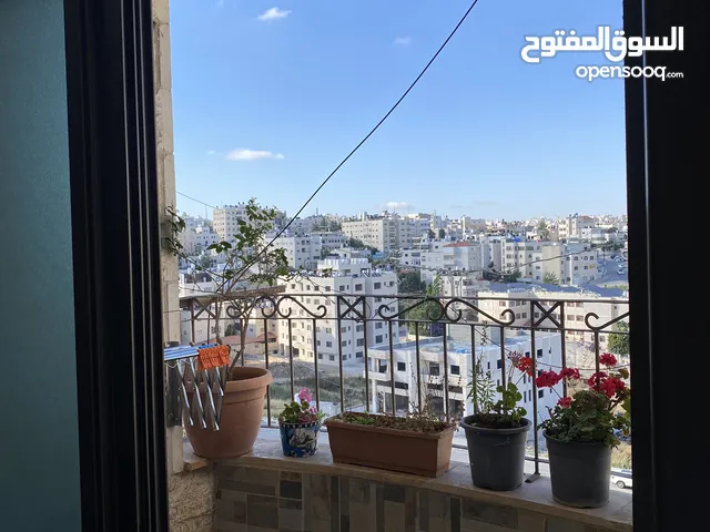 121 m2 3 Bedrooms Apartments for Sale in Ramallah and Al-Bireh Um AlSharayit