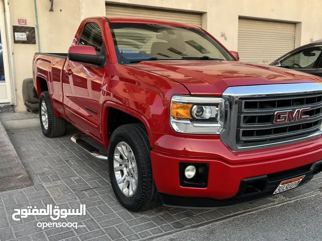 Used GMC Sierra in Northern Governorate