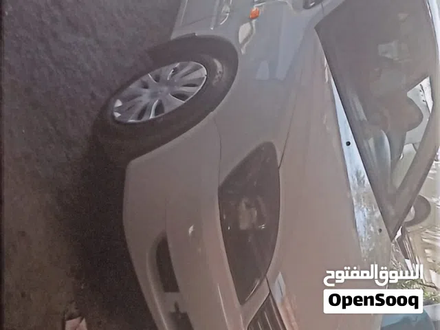 2012 ميتسوبيشي لانسر GL