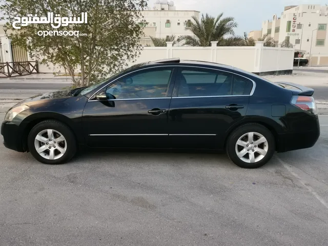 2009 Nissan Altima 2.5  (Full Option)