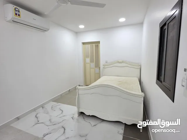 Attached apartment is rent in Al-Muqsha 150 Bd