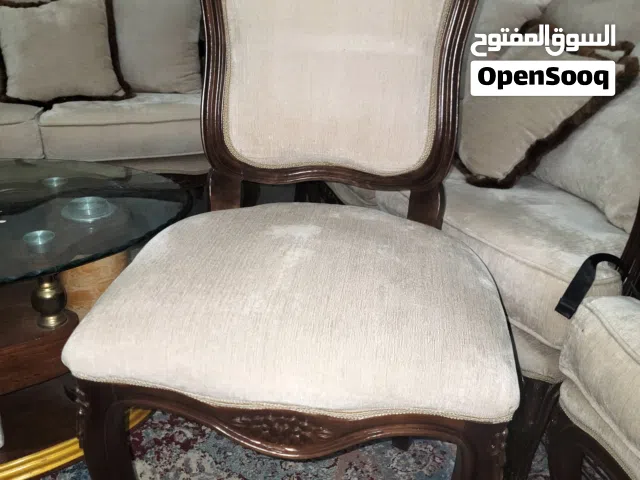 طقم كنب وسفرة للبيع