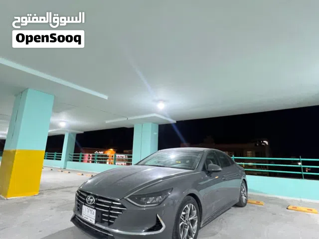 2021 هيونداي سوناتا Standard