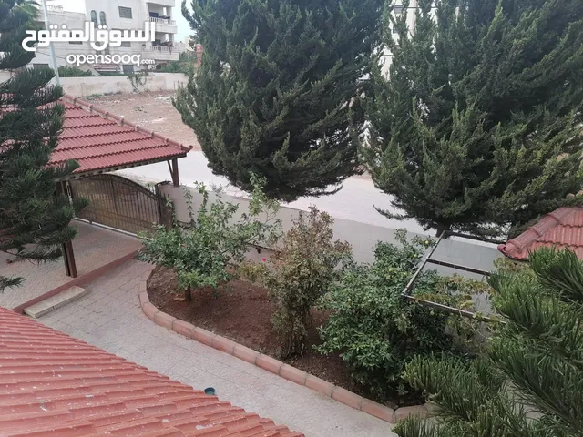 288 m2 5 Bedrooms Townhouse for Sale in Irbid Al Andalus
