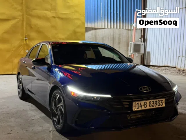 2025 Hyundai Elantra GLS