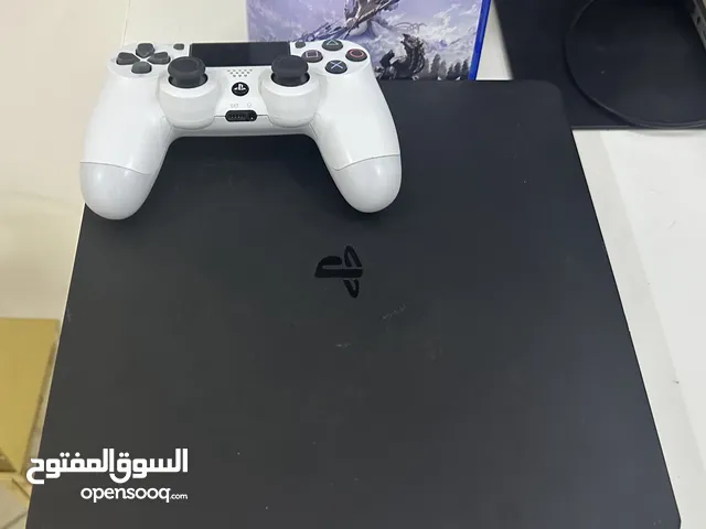Sony ps4 with controller