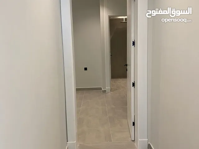 170m2 4 Bedrooms Apartments for Rent in Al Riyadh An Narjis