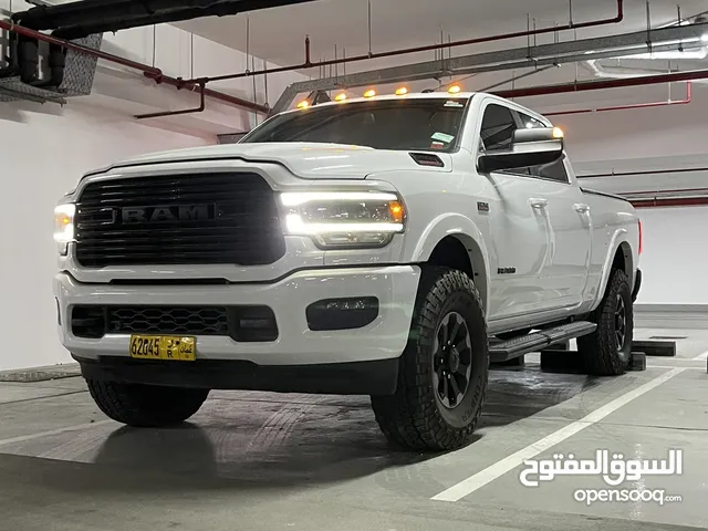 2020 RAM 2500 Laramie night edition / power wagon package