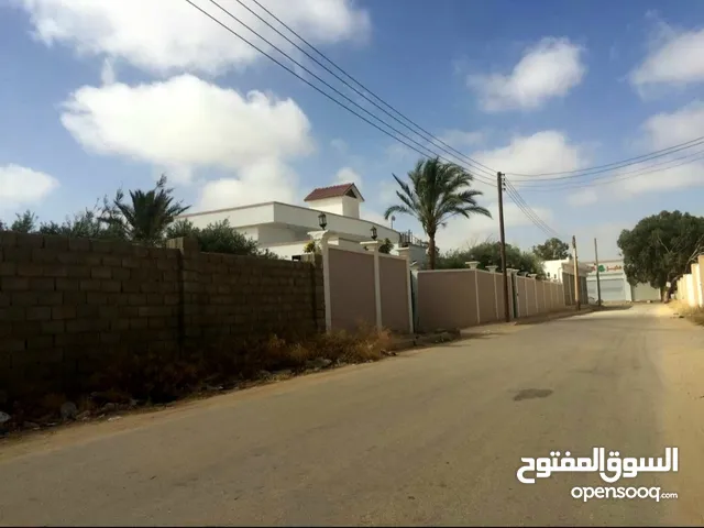 5000 m2 More than 6 bedrooms Villa for Sale in Benghazi Qawarsheh