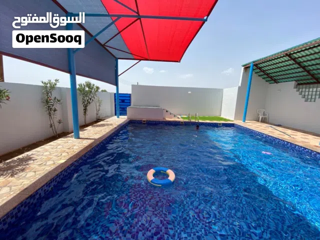 4 Bedrooms Chalet for Rent in Al Sharqiya Ibra