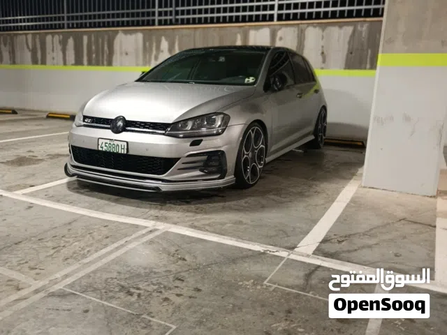 Used Volkswagen Golf in Nablus