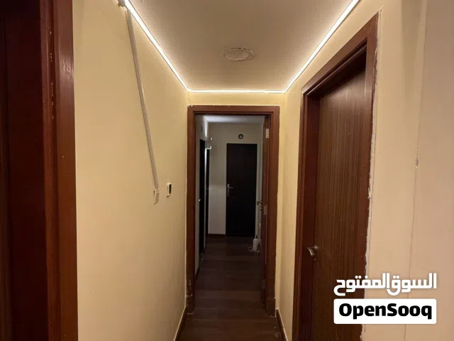 بارتشن سكن بنات عجمان