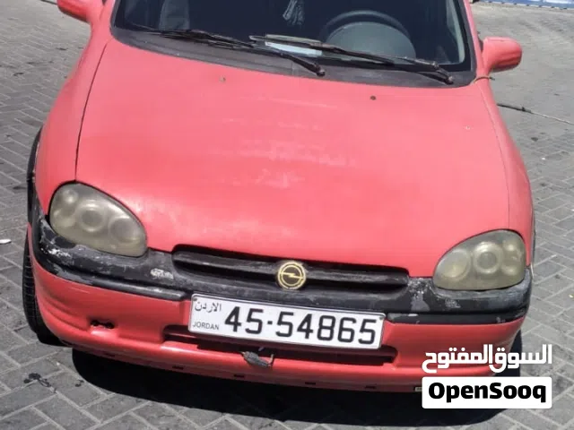 1996 أوبل كورسا Design
