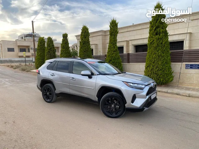 Used Toyota RAV 4 in Amman