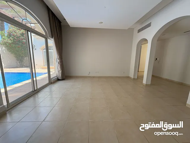 For Rent: Luxury Villa in Hamala including EWA
