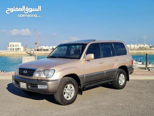 Lexus LX LX 470 in Southern Governorate
