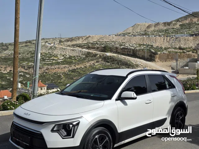كيا نيرو هايبرد 2022 فل مسكر عدا قتحة سقف