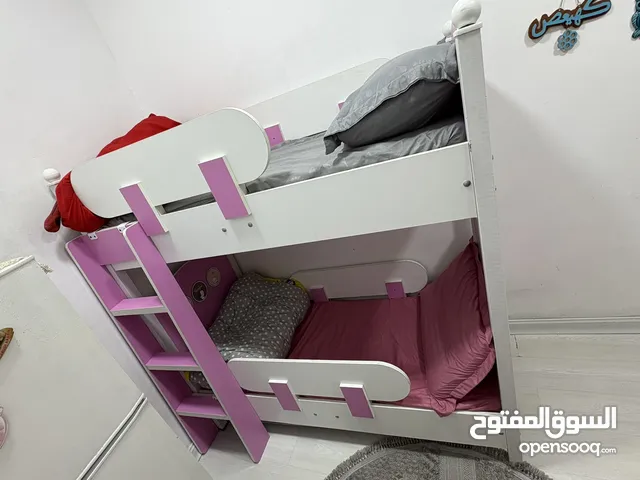 سرير طابقين اطفال بناتي قياس 70* 170 نظيف جداً مكاني بغداد حي القاهره