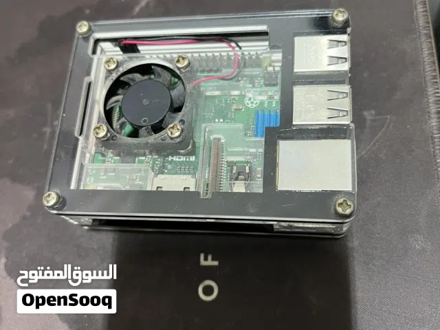 Raspberry PI 3B+ (32gb sd card/Clear Case Cooler)