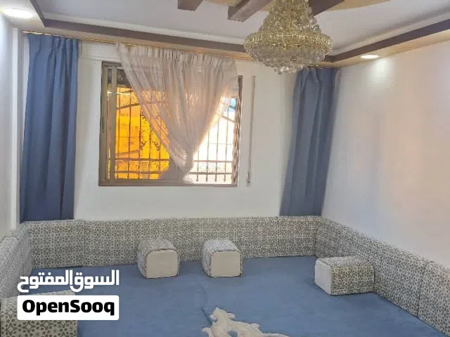155 m2 4 Bedrooms Apartments for Sale in Zarqa Al Zarqa Al Jadeedeh