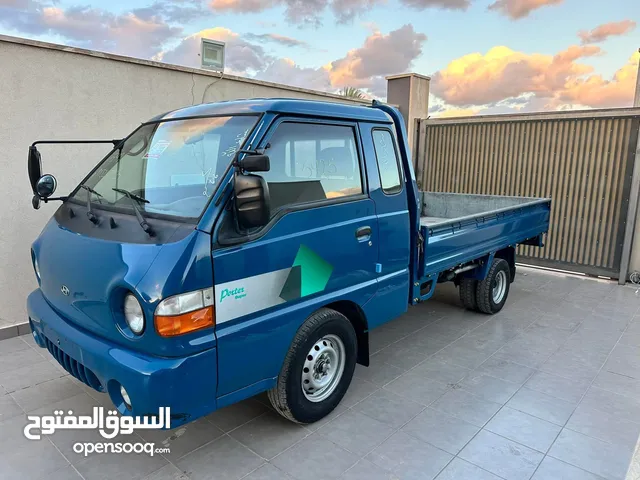 Box Hyundai 2000 in Tripoli