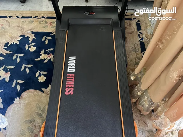 جهاز مشي كهربائي من World Fitness - قابل للطي
