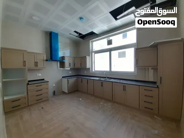 يتوفر لدينا فلل لايجار vip اول ساكن تشطيب راقي