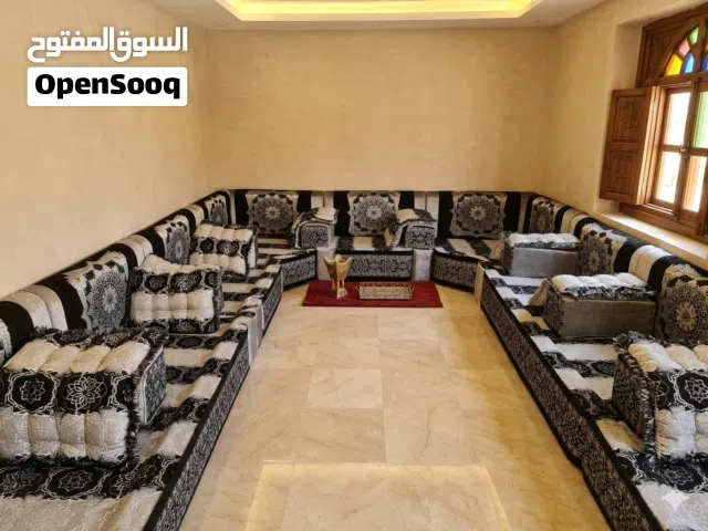 جاهز للتحميل   مجلس للبيع لوكس 100  نفس الصوره 100% ضغط درجه اولى  المجلس 10 متر  ارتفاع 20 على 2