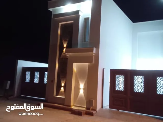 125 m2 3 Bedrooms Villa for Sale in Tripoli Ain Zara