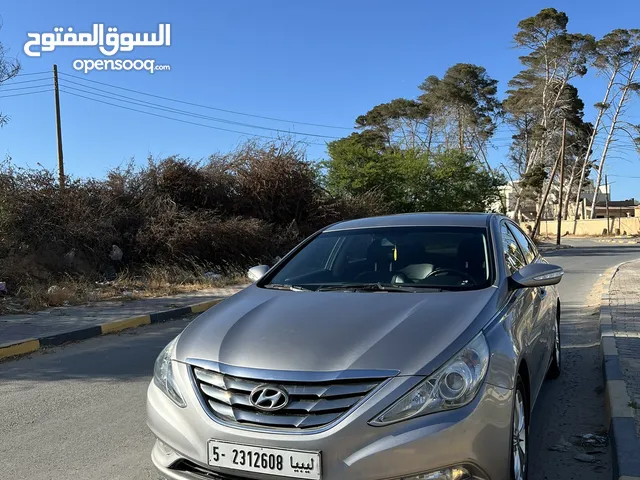 Used Hyundai Sonata in Tripoli